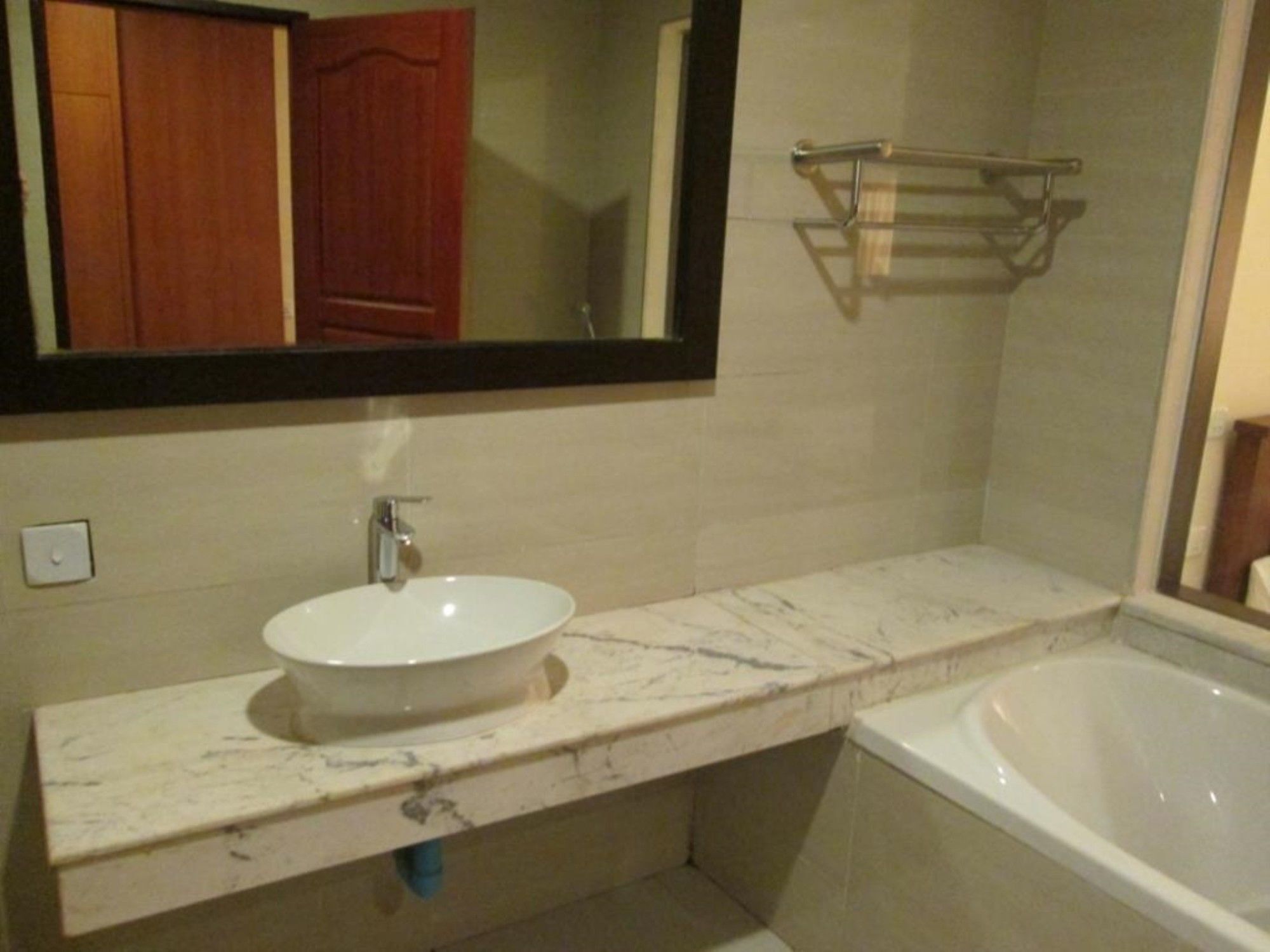 Man Myanmar Hotel Naypyidaw Екстериор снимка